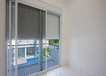 Esquadrias de alumínio com pintura eletrostática Esquadrias de alumínio com pintura eletrostática