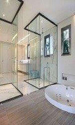 Janela maxim ar com tela mosquiteira integrada Janela maxim ar com tela mosquiteira integrada