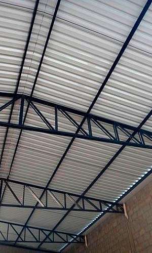 Montagem de Estruturas Metálicas Montagem de Estruturas Metálicas