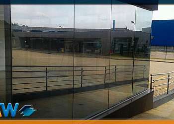 Vidro espelhado box Vidro espelhado box