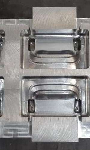 Usinagem de moldes grande sp Usinagem de moldes grande sp